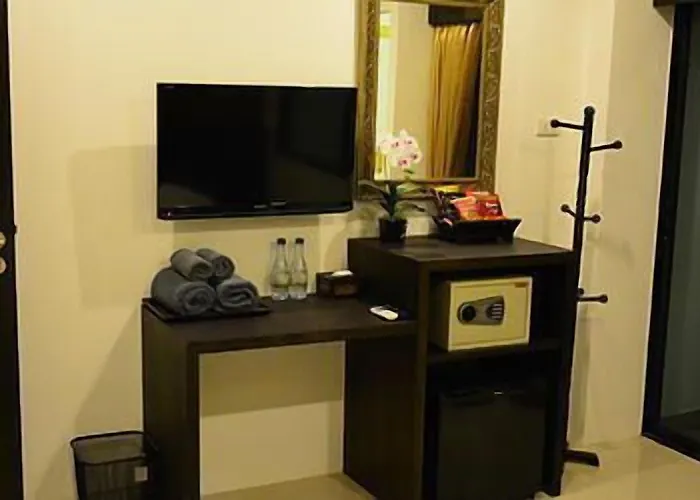 Adamaz House 2*